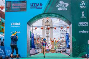 BIB: 500
                            <button type="button" onclick="openModal(21773895)" class="btn btn-primary btn-sm float-right btn-popup" data-toggle="modal" data-target=".modal-high-quality">
                        <i class="fas fa-shopping-cart"></i> Add to Cart
                    </button>
                                            <button type="button" onclick="isThisMe(21773895, true)" class="btn btn-success btn-sm float-right btn-popup btn-isme hidden" data-toggle="tooltip" data-placement="bottom" title="นี่คือรูปของคุณใช่ไหม คลิกที่นี่เพื่อเอาเข้าอัลบั้ม">
                        <i class="fas fa-plus"></i> Add to album
                    </button>
                    <button type="button" onclick="isThisMe(21773895, false)" class="btn btn-warning btn-sm float-right btn-popup btn-isnotme hidden">
                        <i class="fas fa-ban"></i> Remove from album
                    </button>